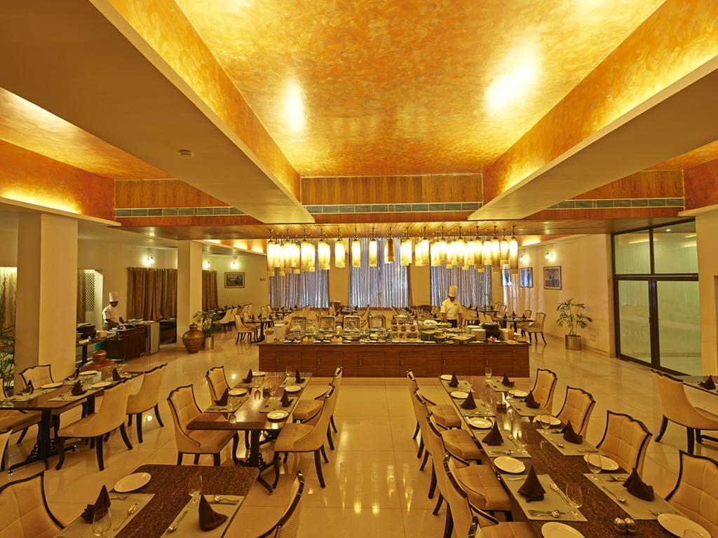 马辛德拉乌代布尔俱乐部酒店 烏代浦 外观 照片